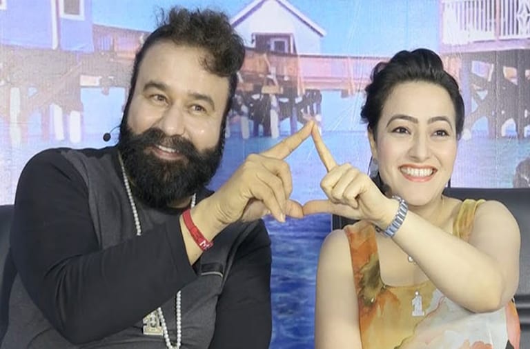 honeypreet will talk to parents on phone