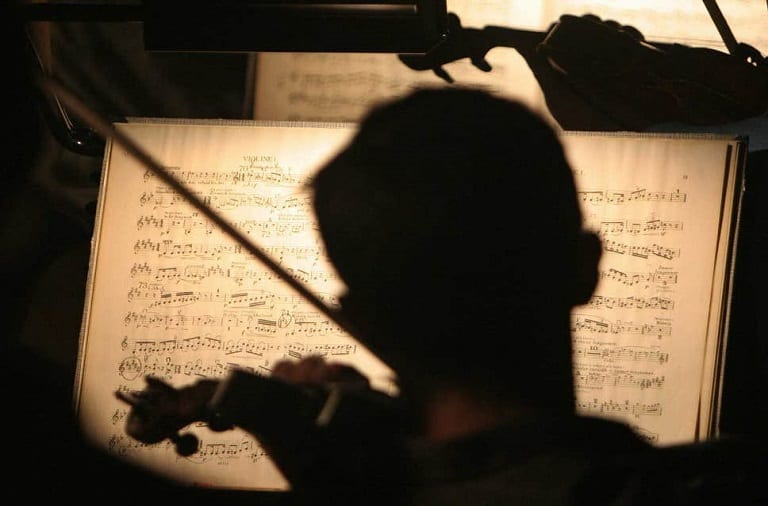 violinistMusic students perform better in studies