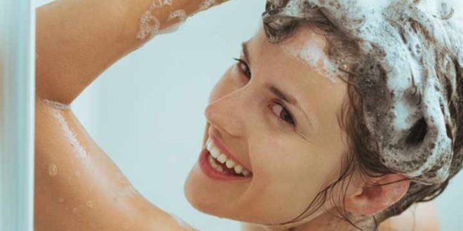 How-To-Wash-Your-Hair-With-Shampoo